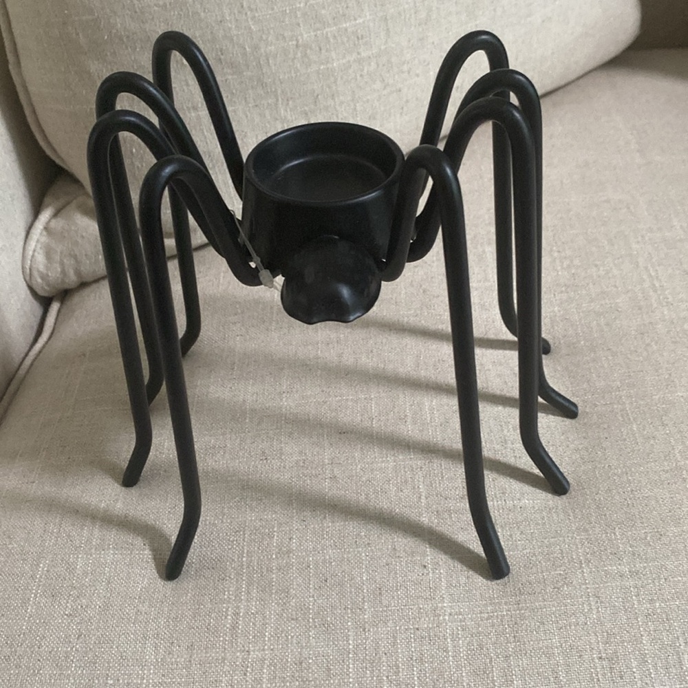 BLACK SPIDER TEA LIGHT HOLDER - Picture 2 of 6